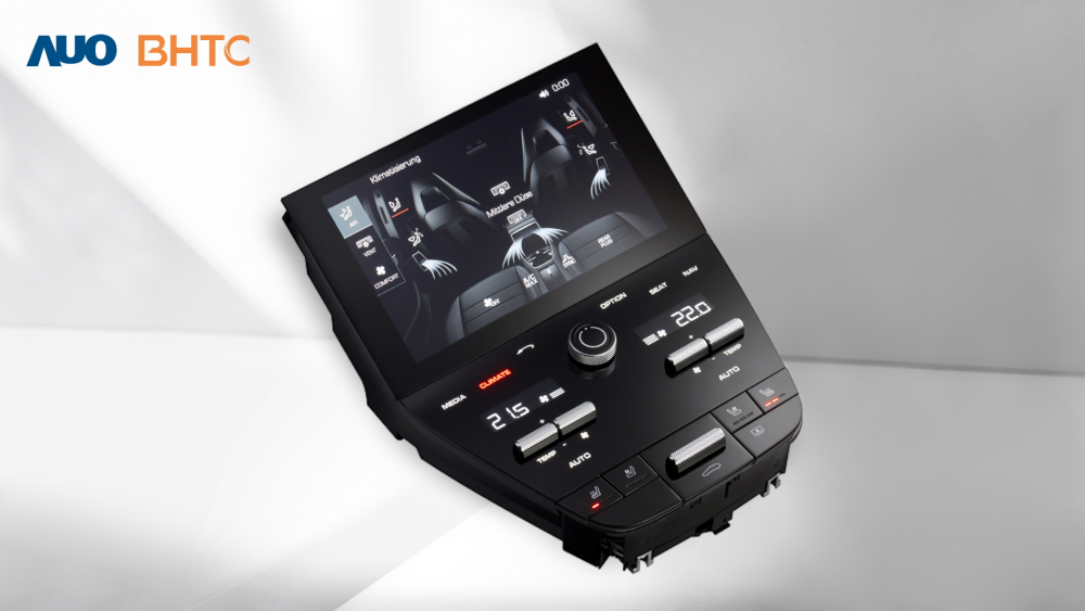 作為友達新生力軍，BHTC所展示的中央與後座鞍部的Display HMI產品，可處理多區恆溫控制、顯示畫面，呈現仿真3D車室分區；以力傳感技術精準傳遞觸感，並結合音量及震動反饋，防止意外啟動，提供使用者自然流暢、直觀且輕鬆駕馭的舒適介面